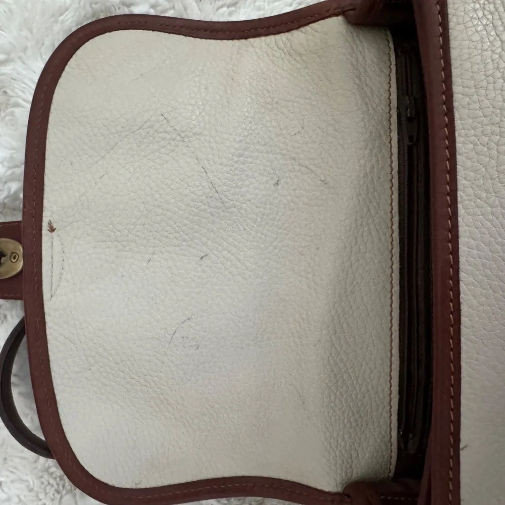 Vintage Coach USA 90s Sheridan Glenwood Cream Tan Shoulder Crossbody Bag